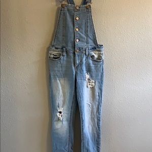 Skinny Jean Overalls Distressed